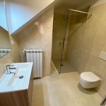 Apartman Casa Allegro 2 *